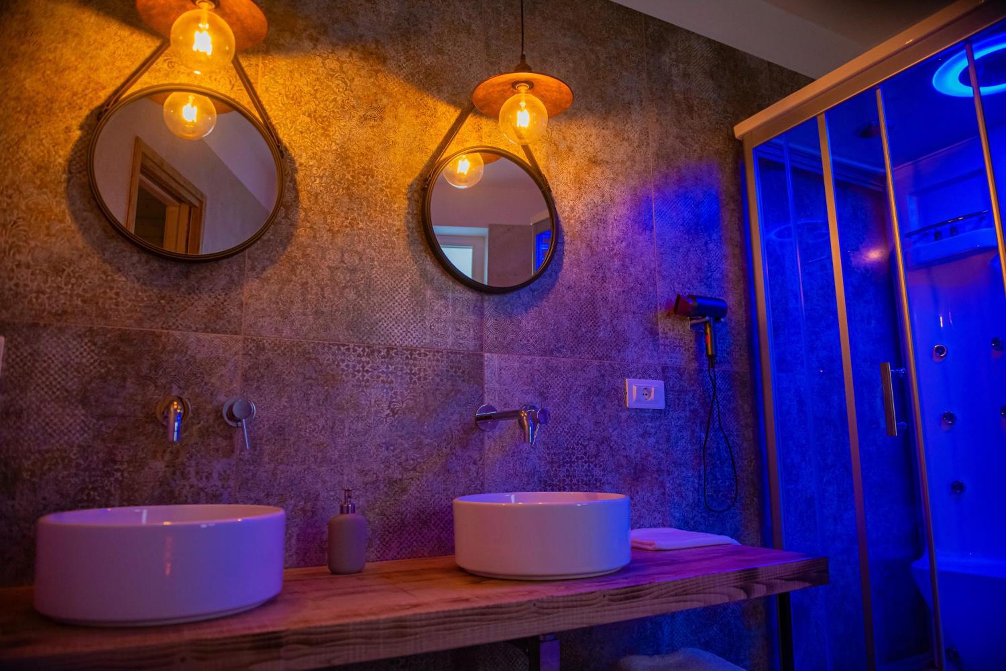 Artemide "Corte Segreta" B&B Suite Spa 산키프리아노피첸티노 외부 사진