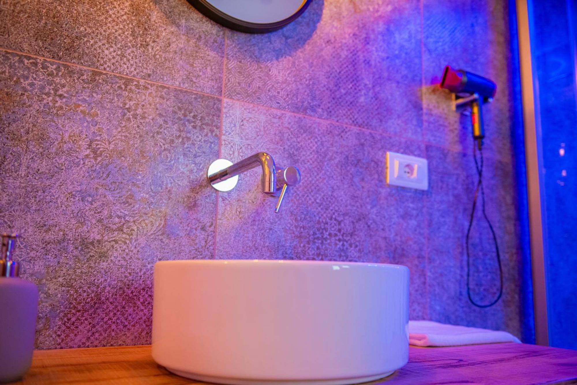 Artemide "Corte Segreta" B&B Suite Spa 산키프리아노피첸티노 외부 사진